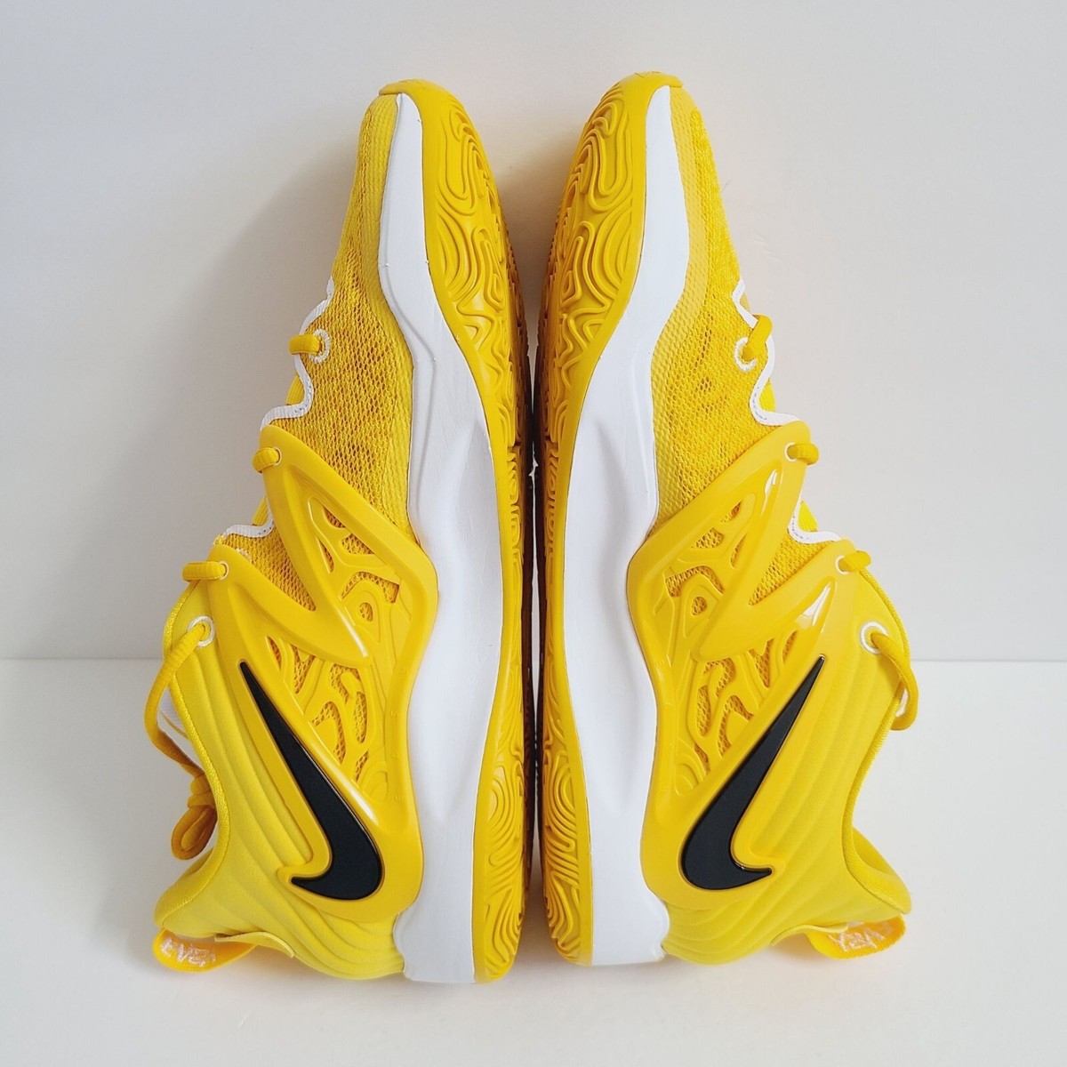 NEW Nike KD 15 Promo Basketball Shoes DX6648-701 Size 13 University Gold Nike KD 15 Promo Basketball Shoes DX6648-701 Size 13  main image 2