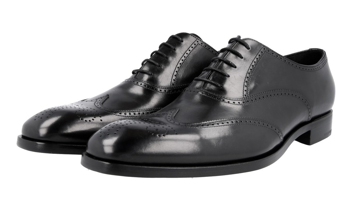 LUXURY PRADA WINGTIP FULL BROGUE OXFORD SHOES 2EB124 BLACK  display picture 1