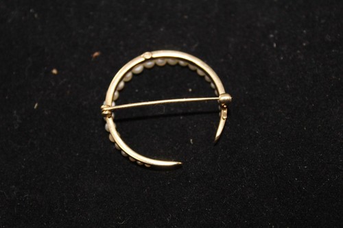 Antique Victorian 14K Seed Pearl Horse Shoe Brooch - Picture 2 of 11