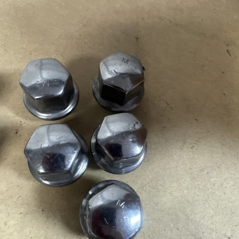 Jeep Wrangler Dodge Ram 1500 Mopar 2012-2022 OEM acero inoxidable 14X1,5 tuercas 20 un. Foto 4 de 4