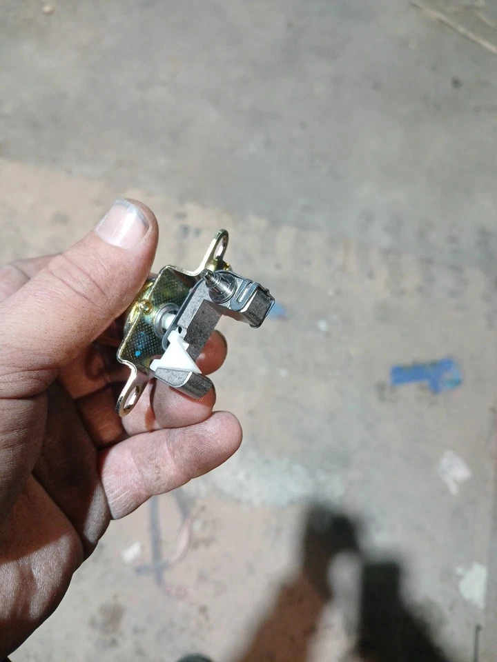 TechSmart Shift Lock Actuator B05001 - Image 4 of 4