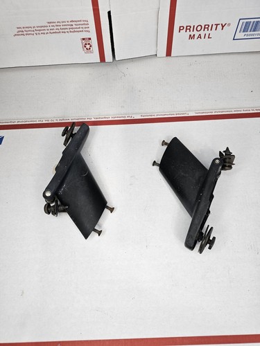 GENUINE 83-94 Chevy Blazer Rear Back Door Tail Gate Glass Window Hinges PAIR