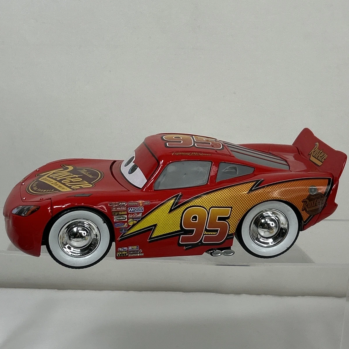 Preços baixos em Jada Toys 1:24 Disney Pixar Carros Veículos de