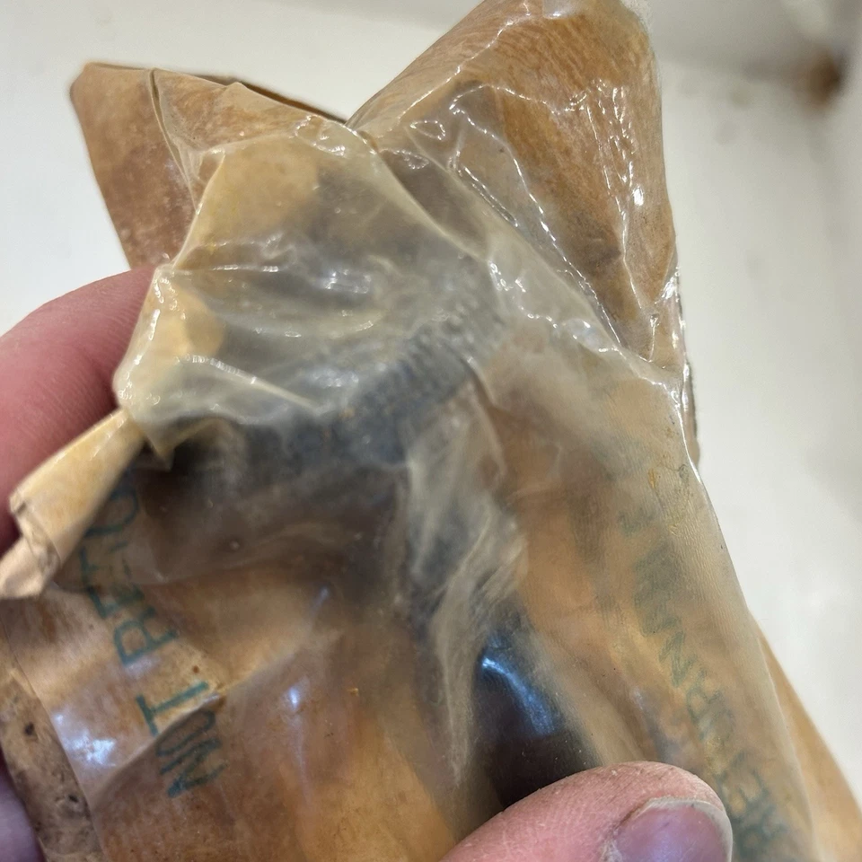 New OEM GM 466717 Kick Panel Air Vent Pull Rod 73-91 Chevy GMC Square Body Truck - Image 4 of 4