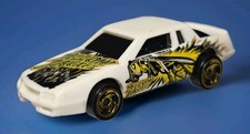 Hot Wheels 1988 White Chevy Stocker w/Yellow Jacket Decals 1:64