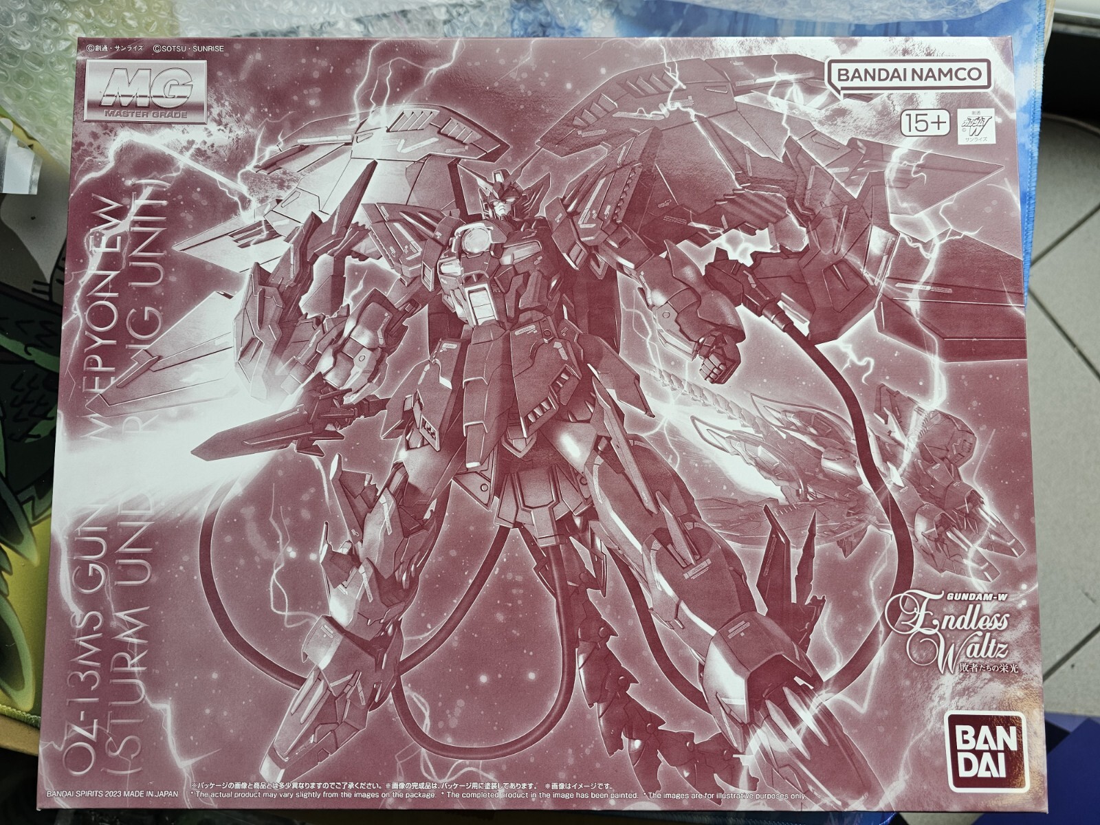 P-Bandai Master Grade MG 1/100 Mobile Suit Gundam OZ-13MS Gundam Epyon Sturm Und