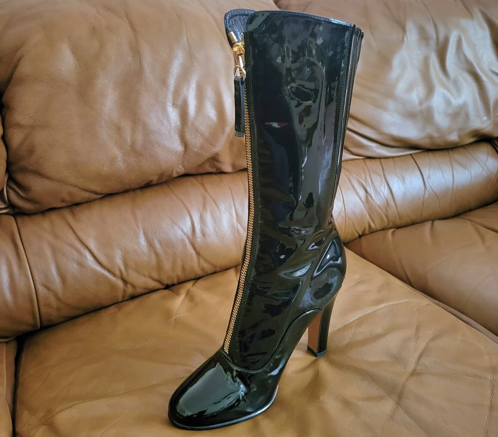 Nuovi stivali al ginocchio Valentino Garavani da donna neri in pelle verniciata MISMATCH taglia 8 5