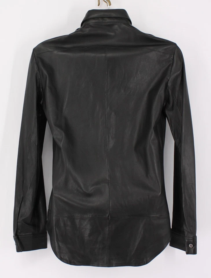 CAMISA DE CUERO NEGRA DNM 15 PARA HOMBRE ABOTONADA NEGRA XS PRECIO DE VENTA SUGERIDO POR EL FABRICANTE 695 £ ANUNCIO Foto 2 de 4