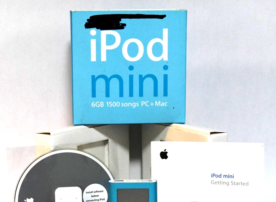 Apple iPod Mini 2nd Gen M9803LL/A Blue 6GB Complete w/ Original Box - Image 4 of 4