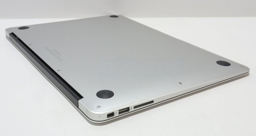 Apple MacBook Air Core i5 1.8GHz 8GB RAM 128GB SSD 13" MQD32LL/A (2017) - Afbeelding 6 van 24