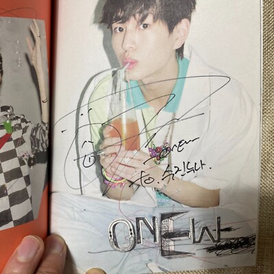 SHINEE ONEW, MINHO [ROMEO] Hand Signed Album / Autographed