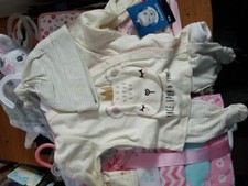 Gerber Newborn 3 pcs Girl Set, Hat, Pants Shirt