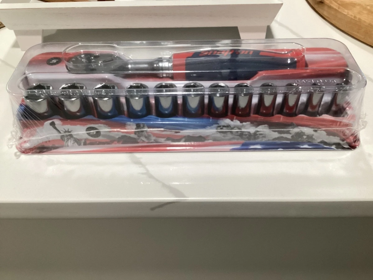 Snap-on Ratchets 3/8in. Drive Vehicle Sockets and Socket Sets for