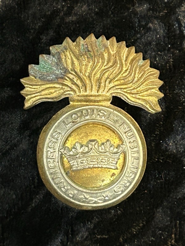 Original WW1 Era Canadian Army Princess Louise Fusiliers Regiment Cap Badge