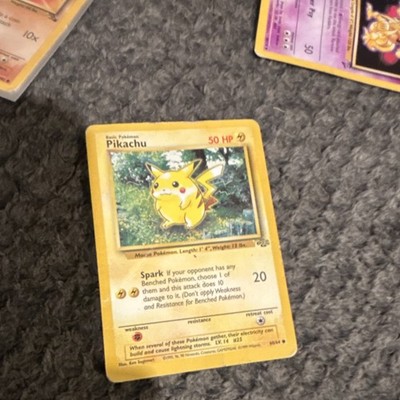 Pokémon TCG Base Set Pikachu 58/102 Card 1999 Wizards of the Coast English