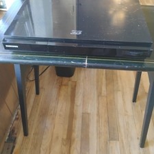 samsung blu ray 3d player Model HT-D5300 Powers On NO Remote