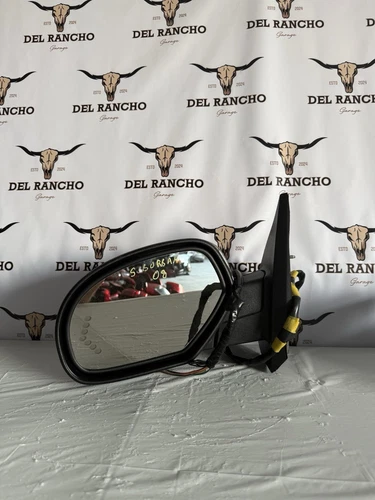 2007-2013 GM Silverado Sierra Tahoe Yukon Left Door Side Mirror OEM used  Chrome