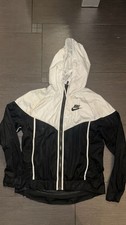 Nike Windbreaker Windjacke leichte Sportjacke Wie Neu 