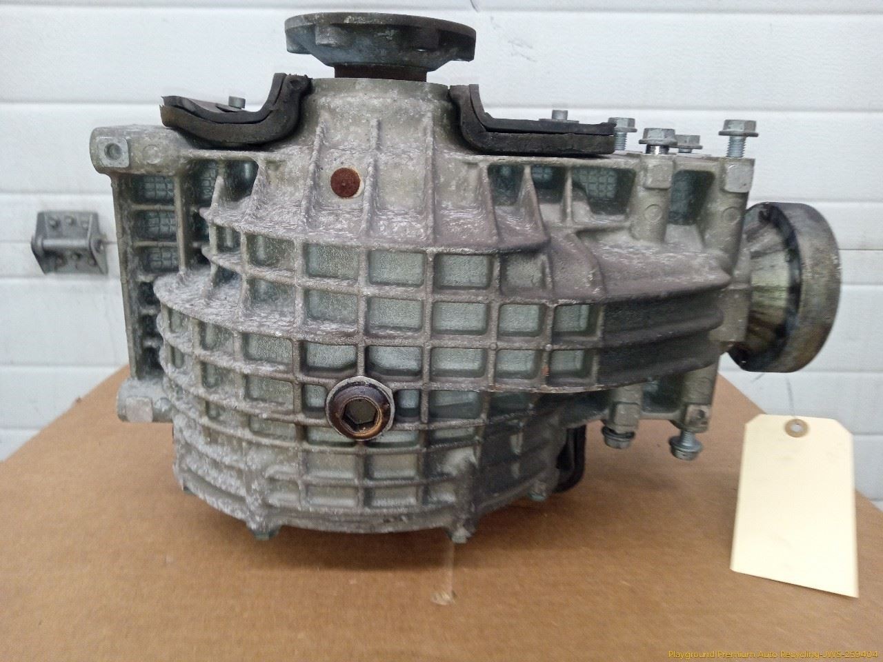 Maserati Quattroporte M139 Rear Differential Carrier 4.2L V8 8 Cyl 2003-2008