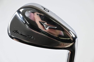 Mizuno Pro 221 Pitching Wedge / 46 Grad / X-Flex True Temper Black Gold Schaft