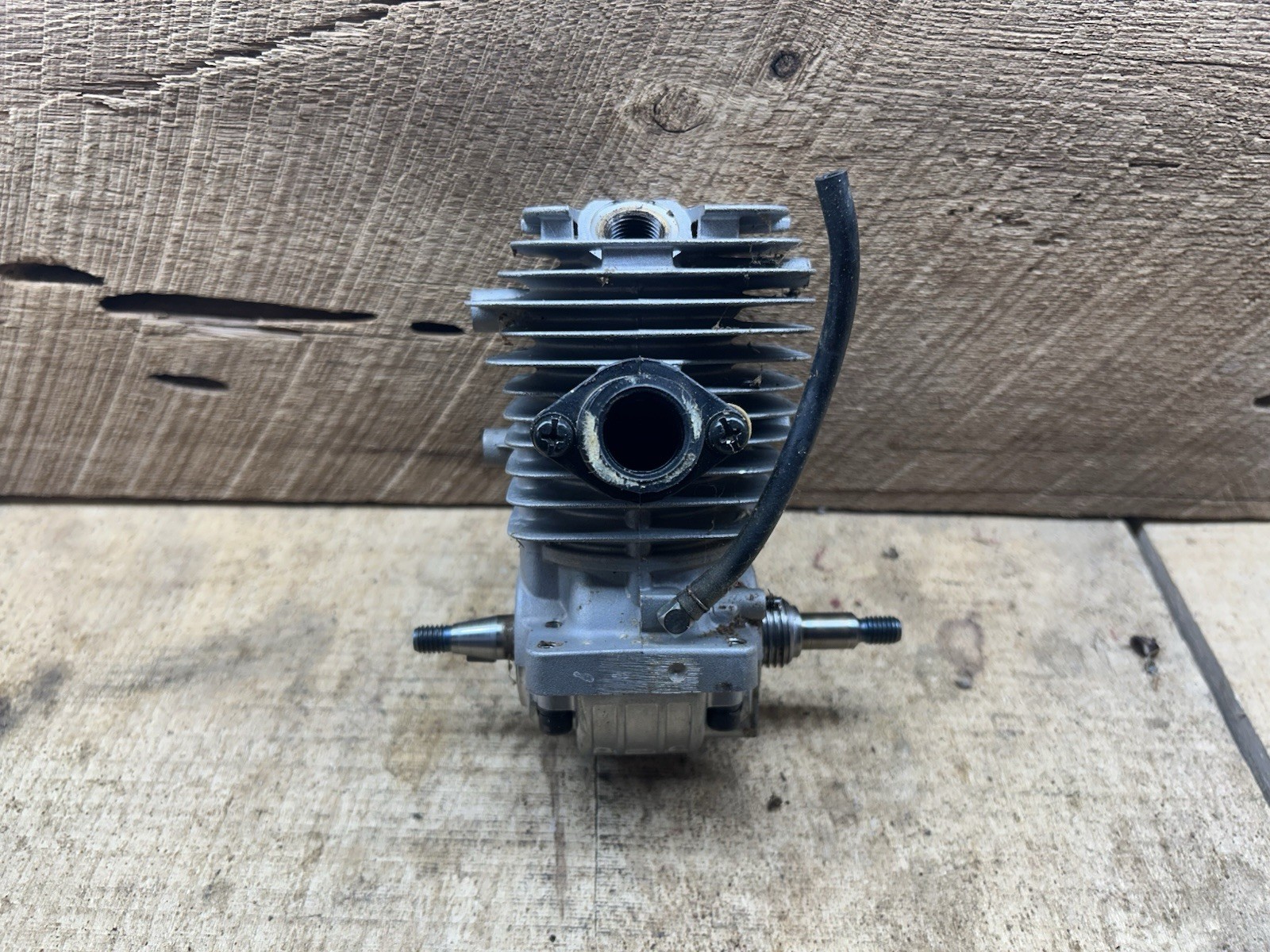 Echo CS400 Cs-400 Chainsaw Genuine Engine / Motor Used OEM Free Shipping Working