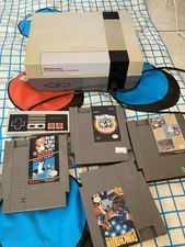 Nintendo NES-001 Gray Video Game Console Tested Working