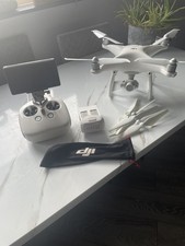 dji Phantom 4 with crystalsky monitor 