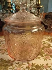 VINTAGE HAZEL ATLAS ROYAL LACE PINK DEPRESSION GLASS BISCUIT JAR 1935