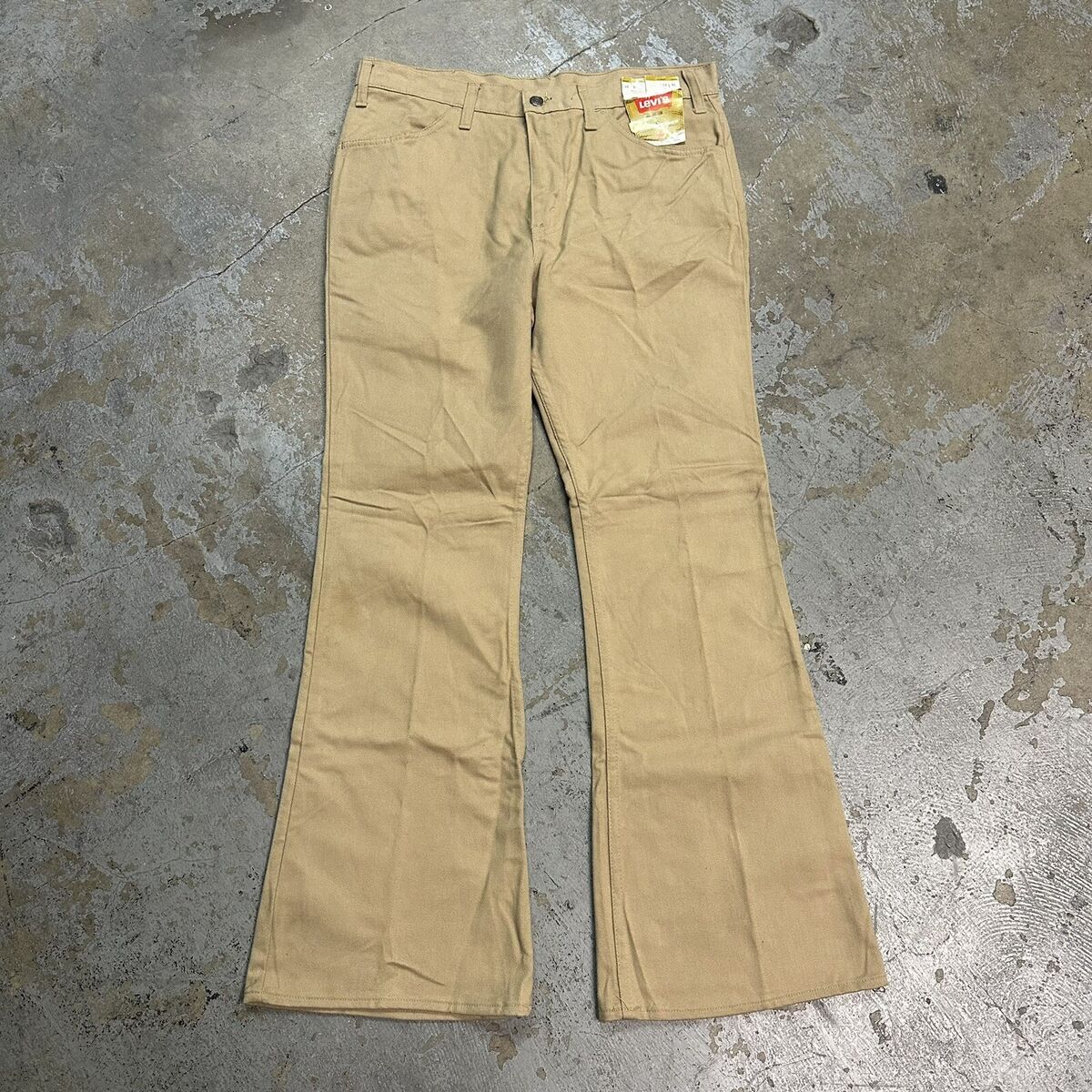 NWT Vintage 70s Levi's Bell Bottom Flare Pants 36x31 Made In NWT Vintage 70s Levi's Bell Bottom Flare Pants 36x31 Made In