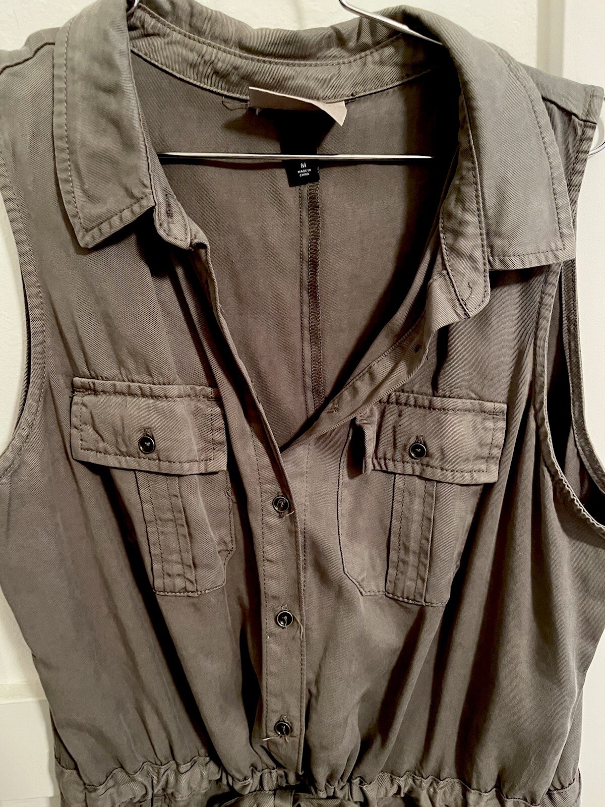 Universal Thread Khaki Green Lyocell ButtonDown S… - image 7