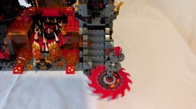 LEGO Nexo Knights: Jestro's Volcano Lair (70323) 99% Complete Set