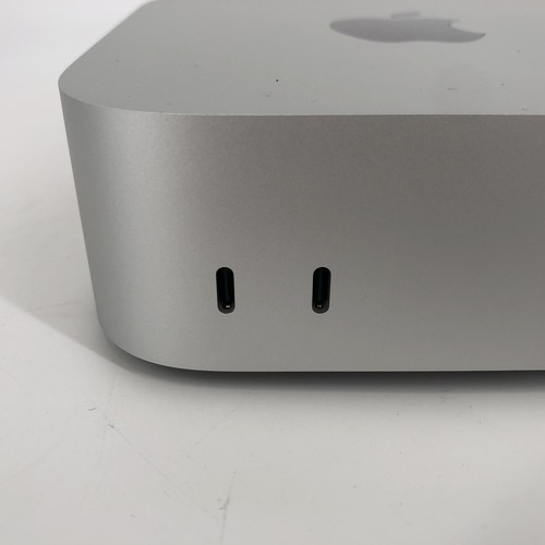 Mac Mini 2024 M4 Pro 12-Core CPU 16-Core GPU 24GB 512GB mit Trackpad & Tastatur - Bild 7 von 9