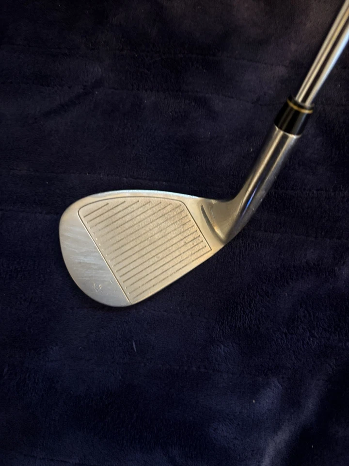 Pure Spin Tour Series 60 Graus Lob Wedge Eixo de Aço para a Mão Direita Flex Regular - Imagem 2 de 4