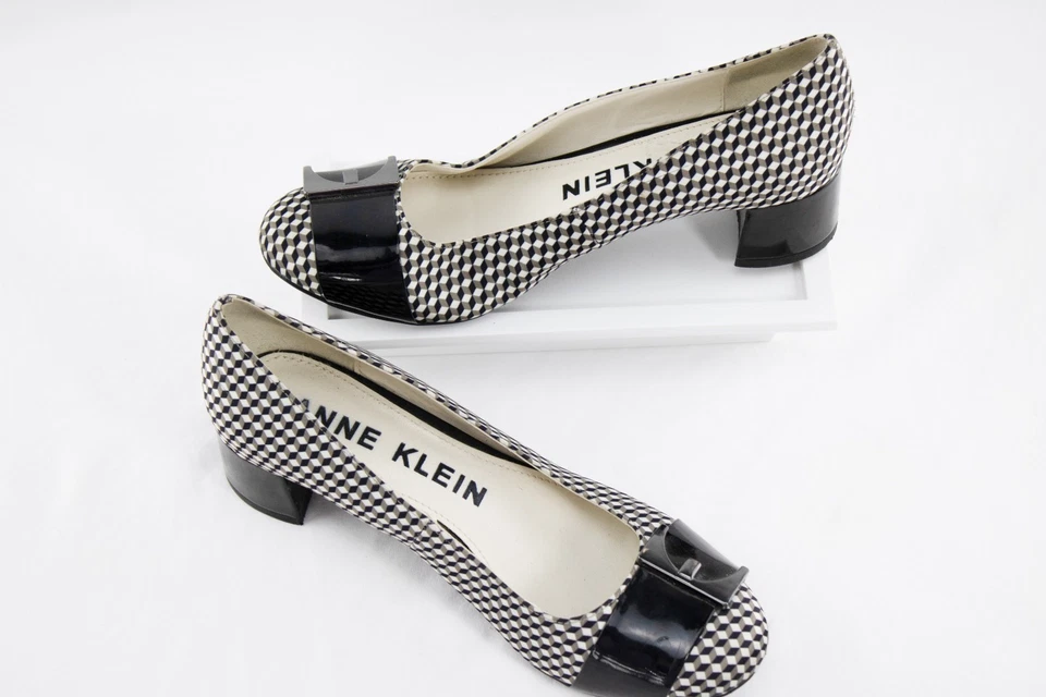 Anne Klein Black White Heels | 6.5M Bow Toe Pumps | Retro Geometric Low Block - Image 2 of 4
