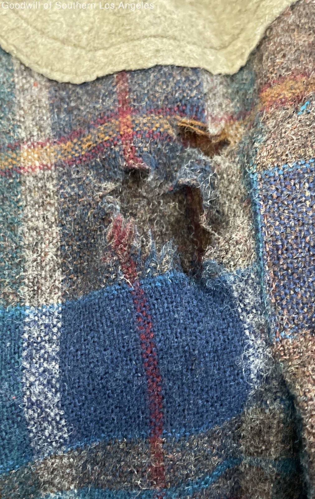 Pendleton Multicolor Plaid Wool Elbow Patch Trail… - image 7