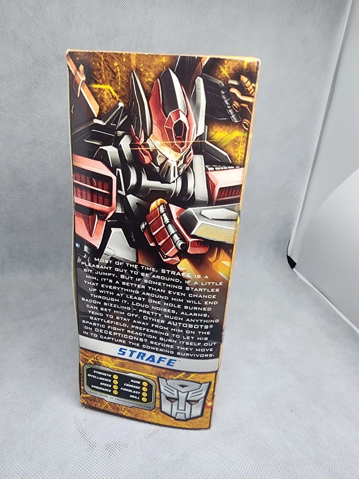 Transformers Reveal the Shield Strafe Voyager Class 2010 Hasbro New  - Image 3 of 4