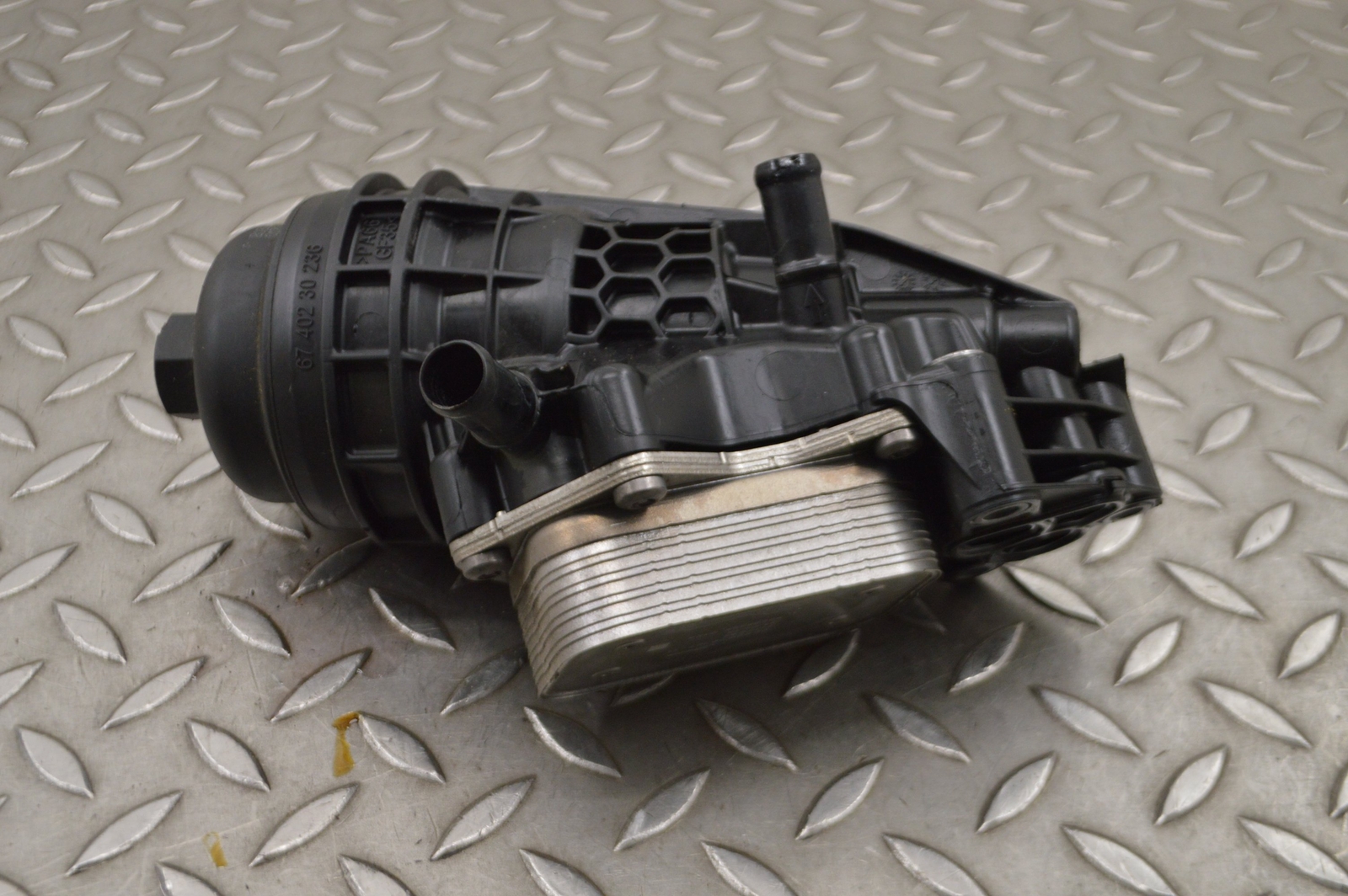 Mercedes W176 A180 2014 RHD Oil Cooler Filter Housing A2701800500