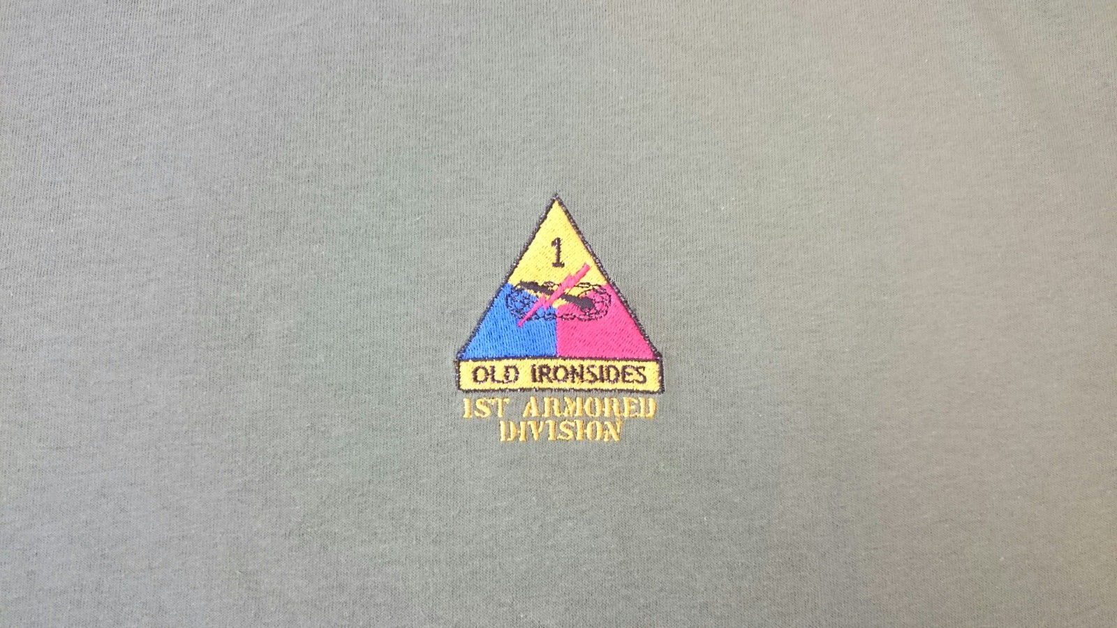 USA Army 1st Armored Division Polo Shirt - Military Apparel