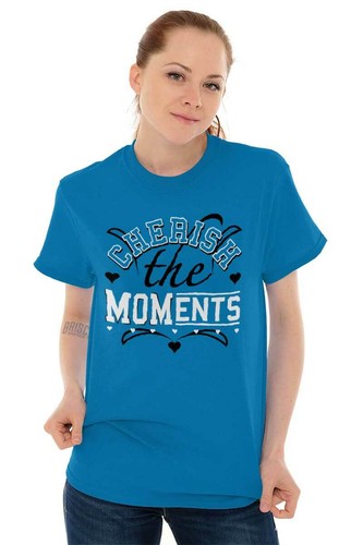 Cute Mother's Day Gift Cherish The Moments Womens Graphic Crewneck T Shirt Tee - 第 4/14 張圖片