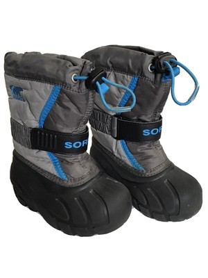 boys snow boots size 7