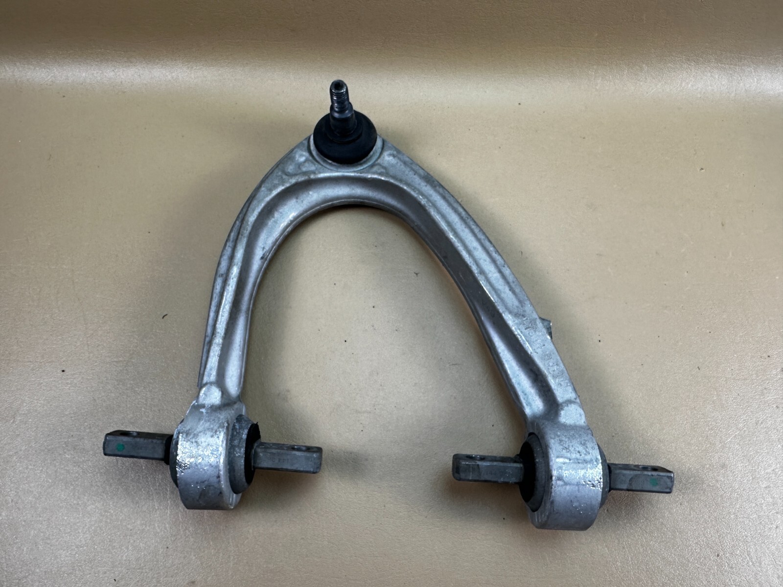 FERRARI 458 ITALIA FRONT Left Right UPPER CONTROL ARM OEM 235137