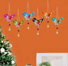 "Handmade Multicolor Bird Wall Hanging   Eco-Friendly Decorative Showpiece