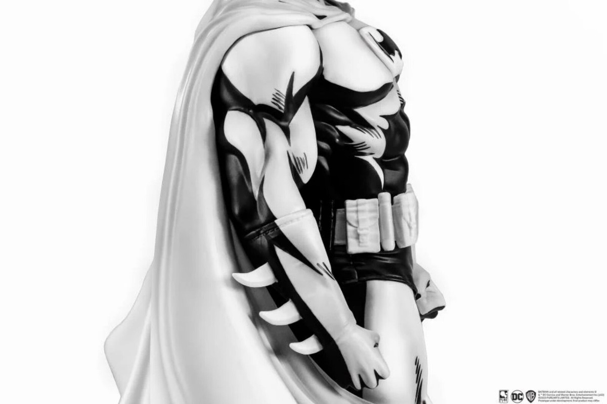 DC Comics Batman Black and White Version SDCC 2024 Limited