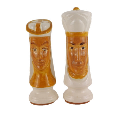 Vintage Salt Pepper Shakers Chess Pieces King & Queen Novelty