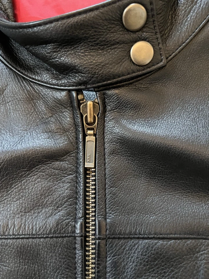 Chaqueta de moto de cuero Preston & York vintage para mujer negra talla mediana de colección Foto 4 de 4