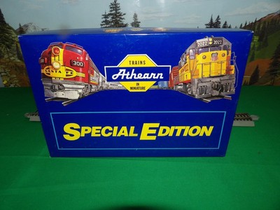 HO Scale ,Athearn ,Chicago & Northwestern, (Falcon Service) SD40-2 ,2 Engine Set