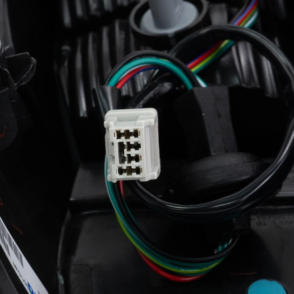 Par de luces traseras para conductor y pasajero Nissan NV1500 2012-2017 DOT con bombillas S|SV Foto 3 de 4