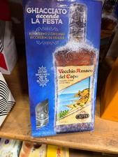 Vecchio Amaro del Capo Confezione Regalo con 2 Bicchieri per Freezer, 70 cl