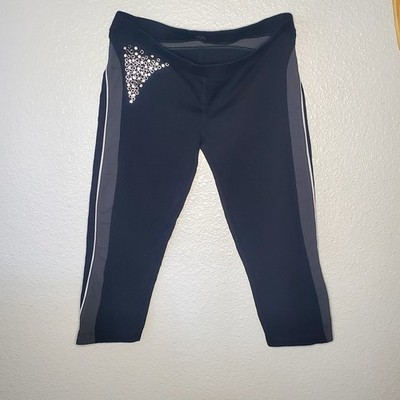 Ph8 Women's Black Active Pants Below The Knee Cropped Size: Large 