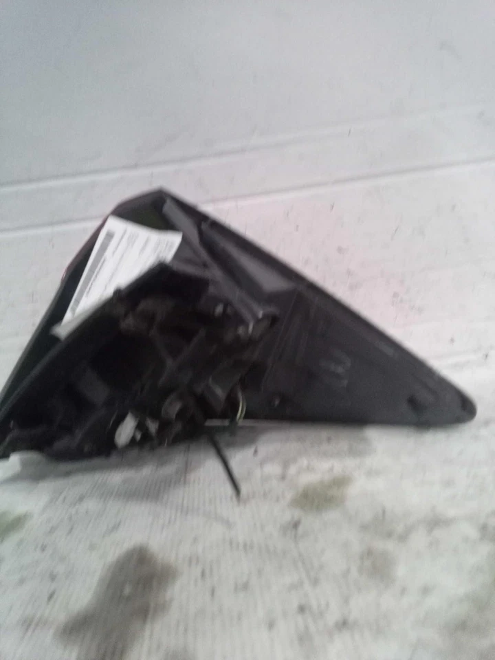 Conjunto de luz trasera izquierda usado se adapta a: Honda Hr-v 2017 cuarto montado izquierdo grado A Foto 2 de 4